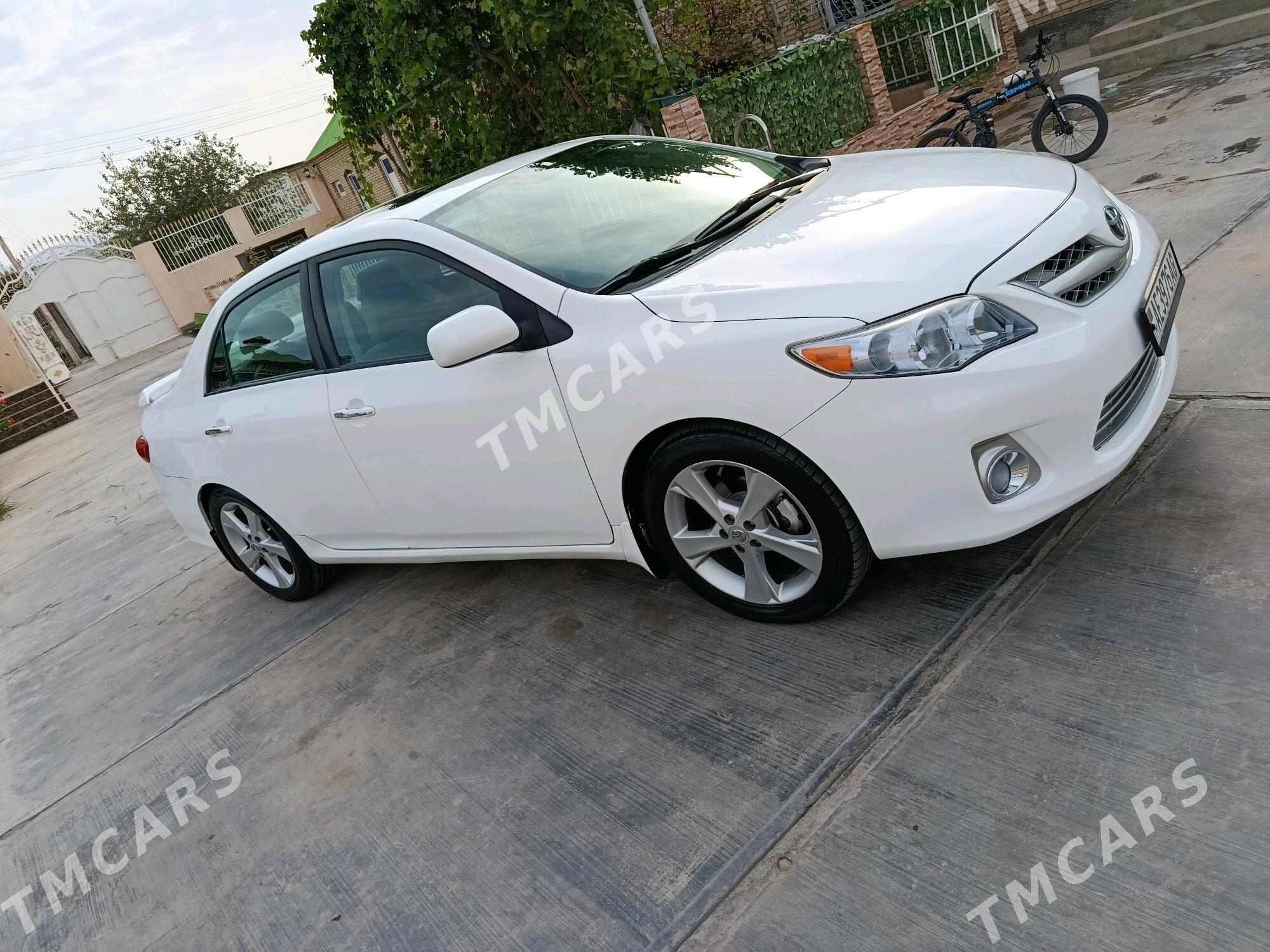 Toyota Corolla 2011 - 150 000 TMT - Aşgabat - img 3