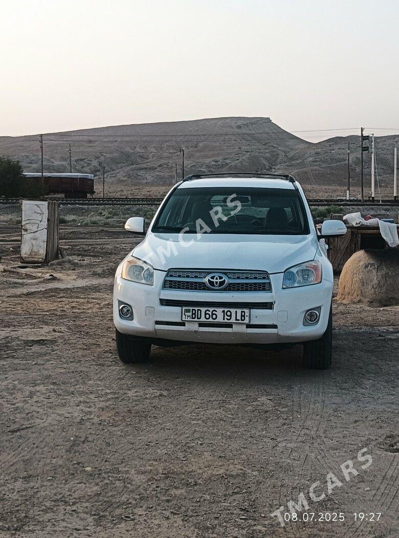Toyota RAV4 2011 - 200 000 TMT - Türkmenabat - img 6