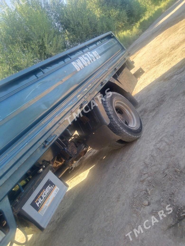 Kia Bongo 2000 - 105 000 TMT - Шабатский этрап - img 5