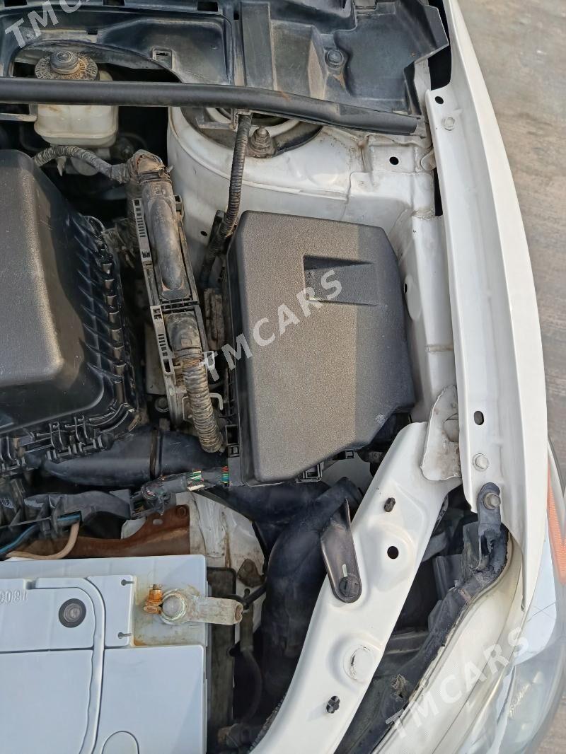 Toyota Corolla 2011 - 150 000 TMT - Aşgabat - img 7