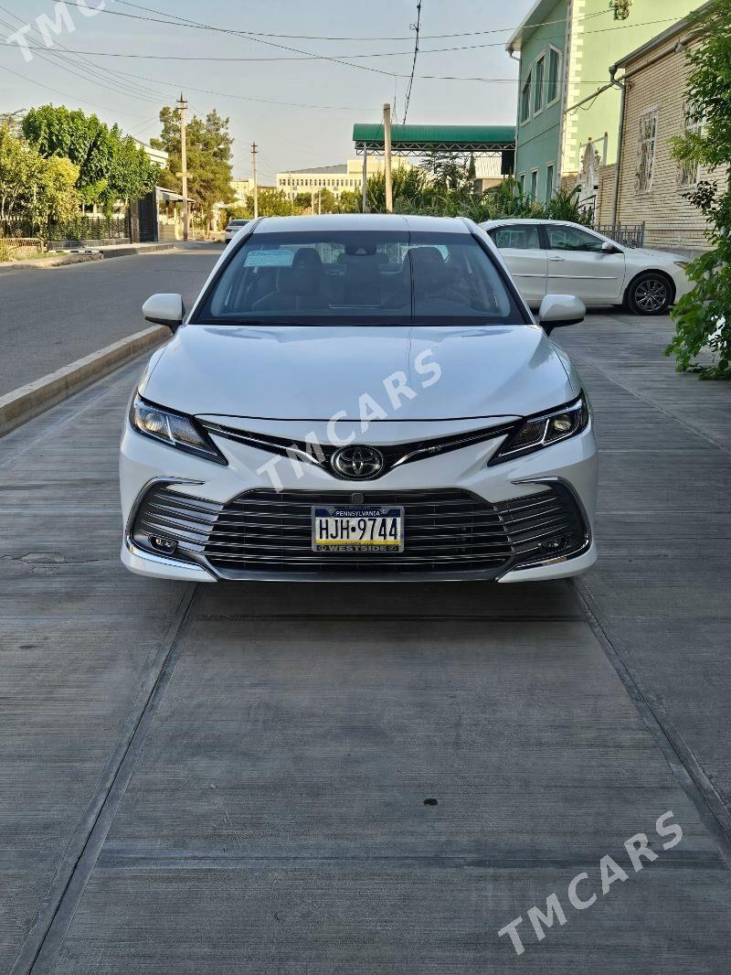 Toyota Camry 2022 - 330 000 TMT - Мары - img 3