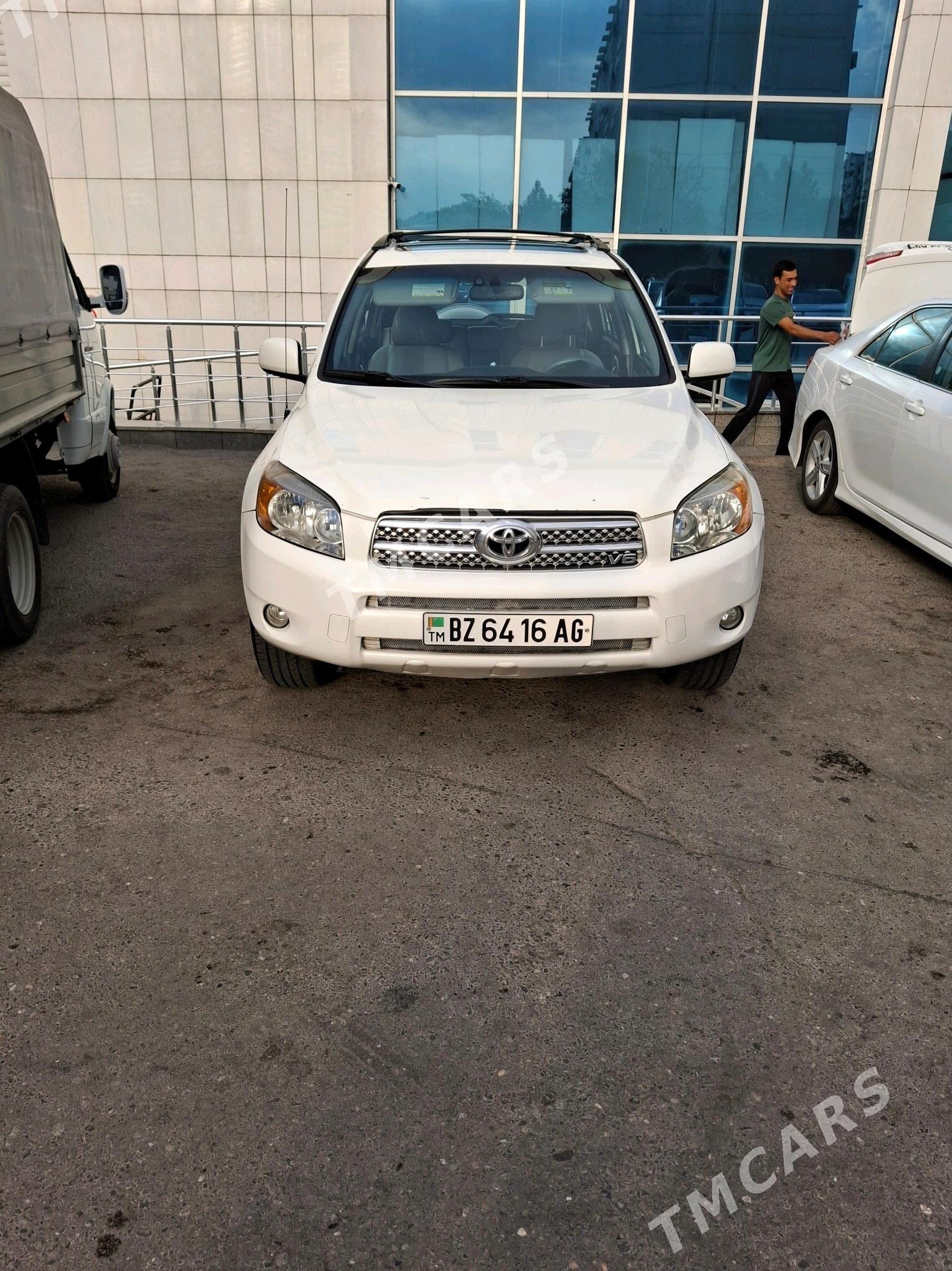 Toyota RAV4 2006 - 165 000 TMT - Айтакова (ул. Огузхана) - img 1