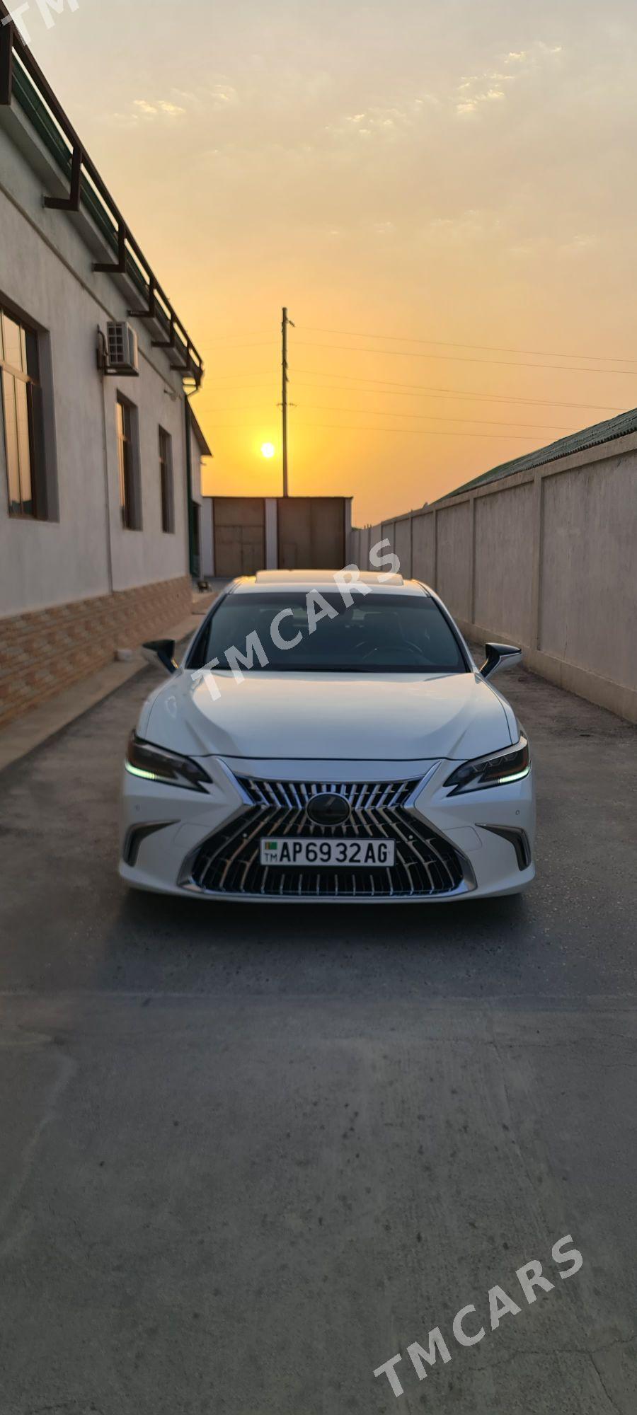 Lexus ES 350 2019 - 530 000 TMT - Aşgabat - img 2