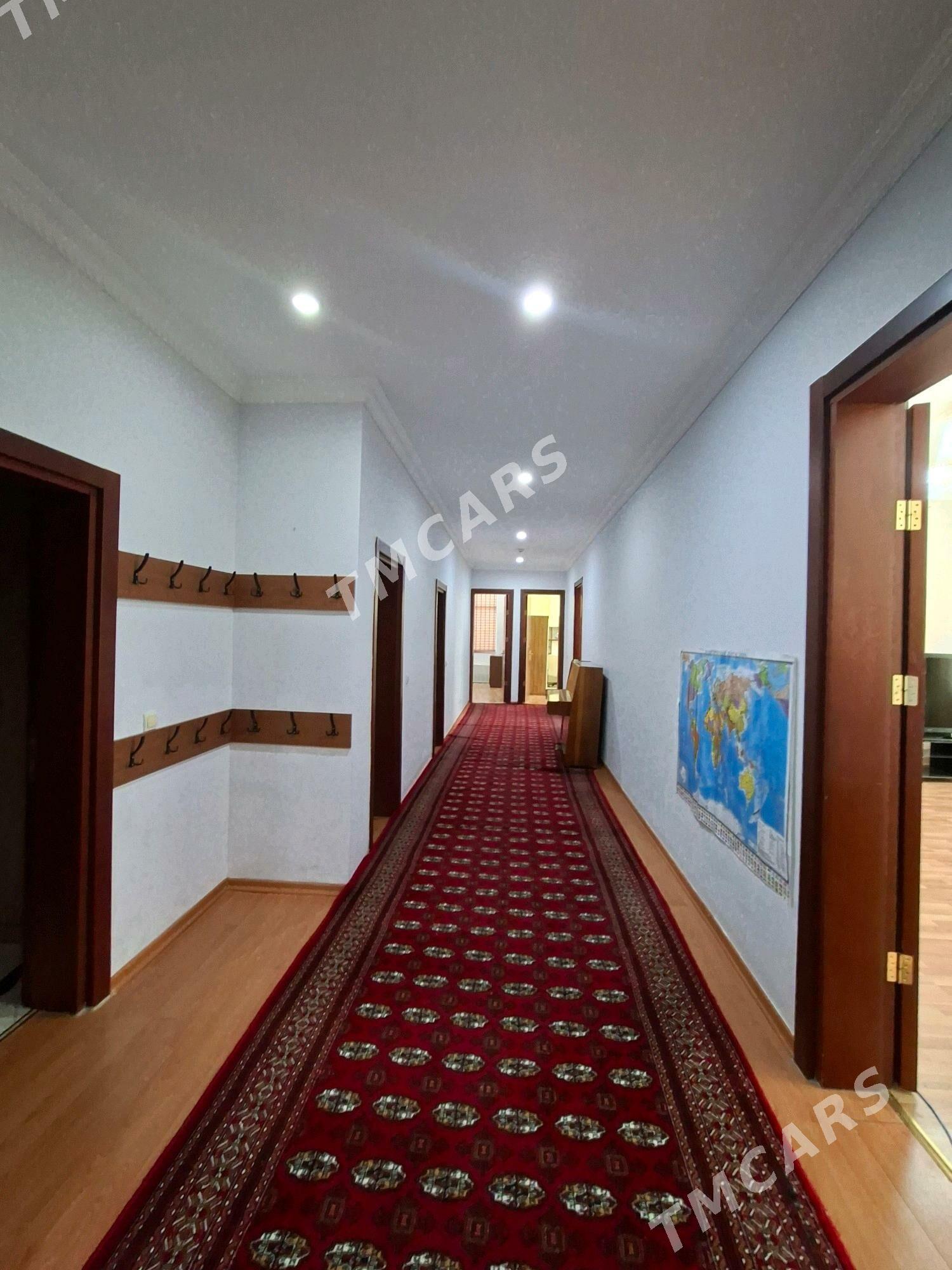 Arenda jaý sowetski 3 komnat - Sowetskiý köç. (Garaşsyzlyk şaýoly) - img 2