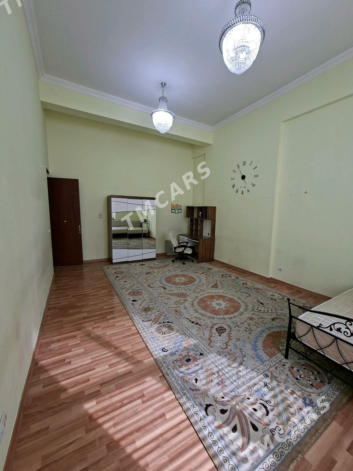 Arenda jaý sowetski 3 komnat - Sowetskiý köç. (Garaşsyzlyk şaýoly) - img 4