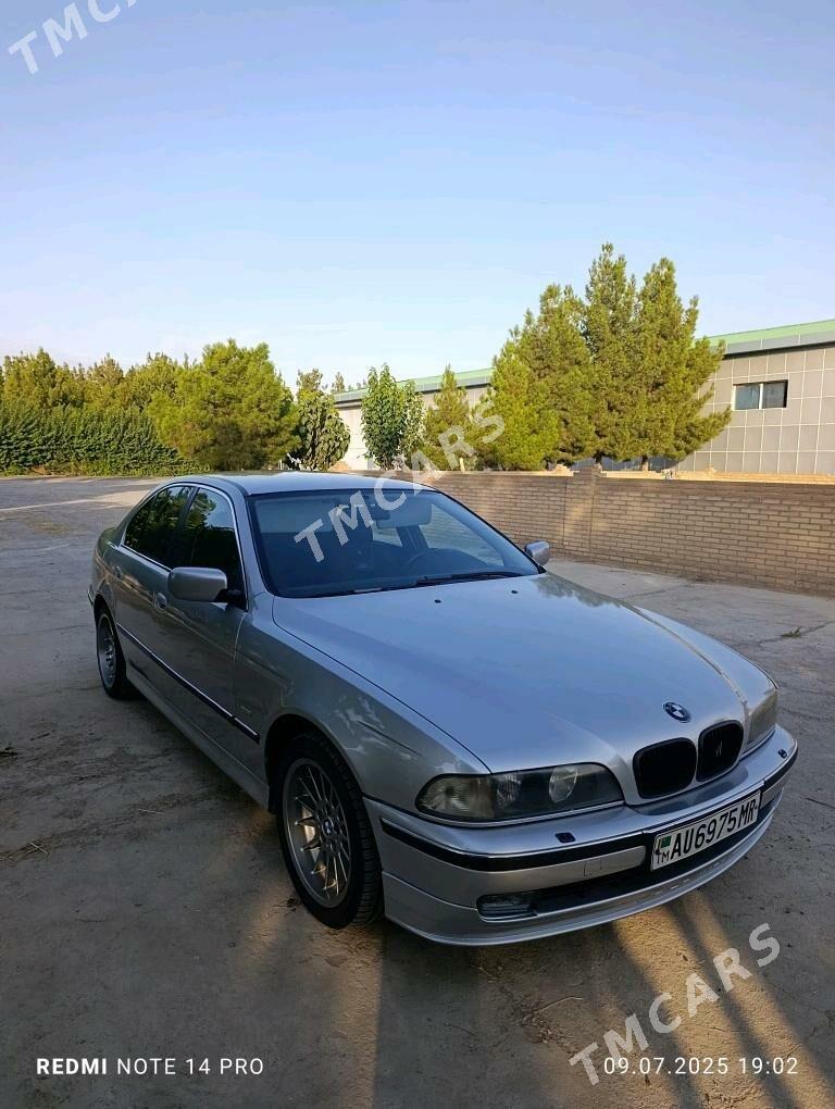 BMW E39 1997 - 110 000 TMT - Mary - img 3