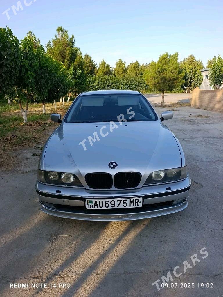 BMW E39 1997 - 110 000 TMT - Mary - img 2