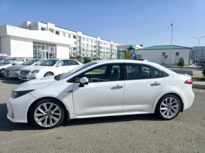 Toyota Corolla 2021 - 288 888 TMT - Ашхабад - img 4