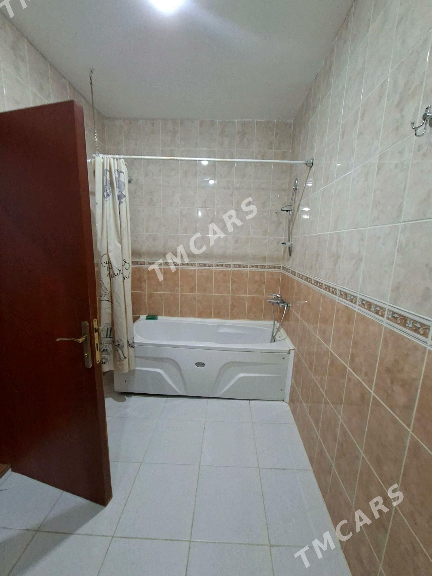 Arenda jaý sowetski 3 komnat - Sowetskiý köç. (Garaşsyzlyk şaýoly) - img 8