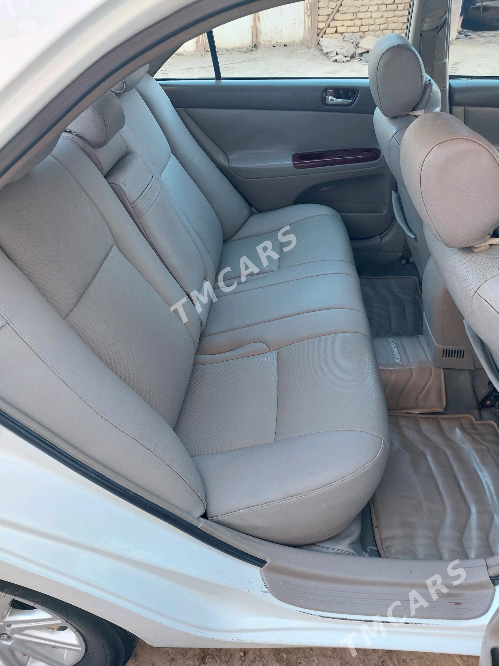 Toyota Camry 2003 - 137 000 TMT - Гурбансолтан Едже - img 6