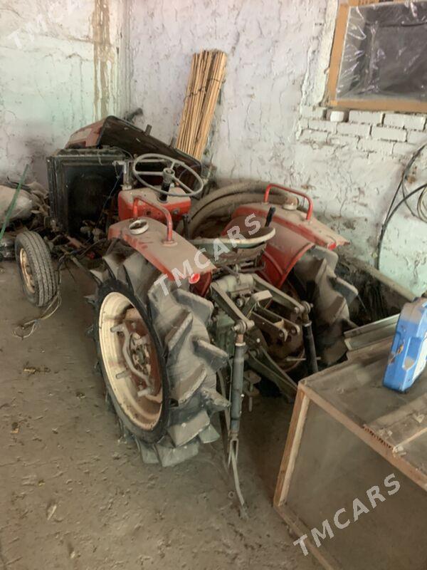 MTZ T-28 2025 - 6 000 TMT - Ашхабад - img 2