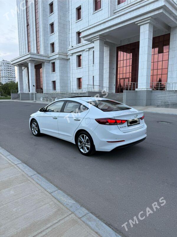 Hyundai Elantra 2018 - 255 000 TMT - Howdan "B" - img 7