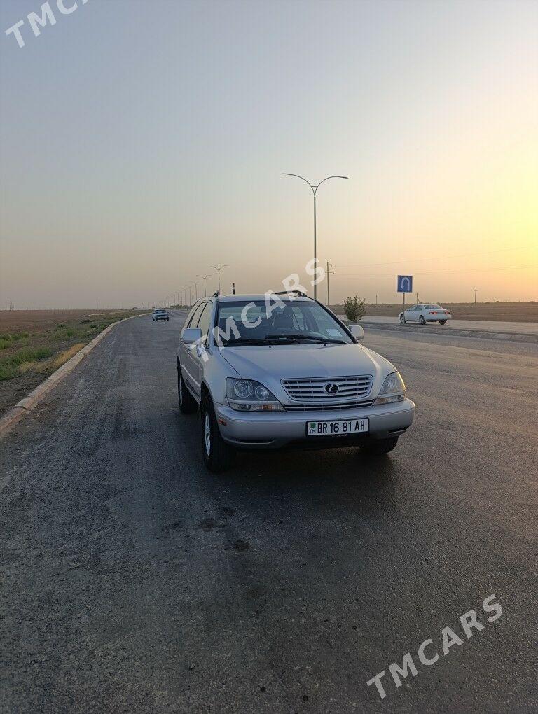 Lexus RX 300 2002 - 160 000 TMT - Теджен - img 4