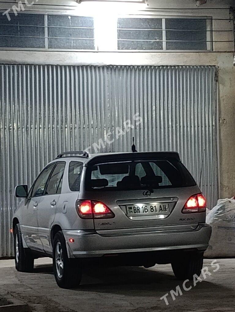 Lexus RX 300 2002 - 160 000 TMT - Теджен - img 2