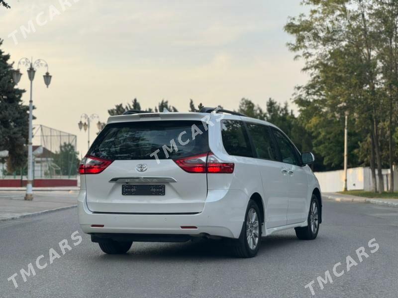 Toyota Sienna 2019 - 535 000 TMT - Aşgabat - img 3