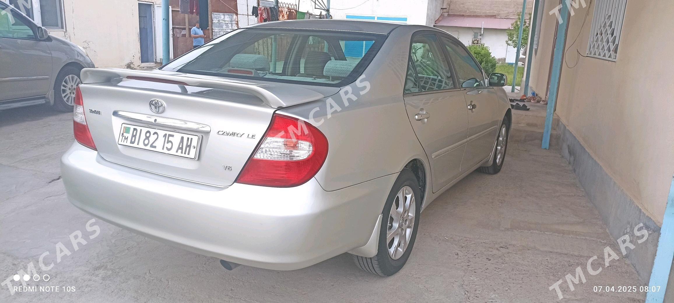 Toyota Camry 2003 - 200 000 TMT - Halaç - img 9
