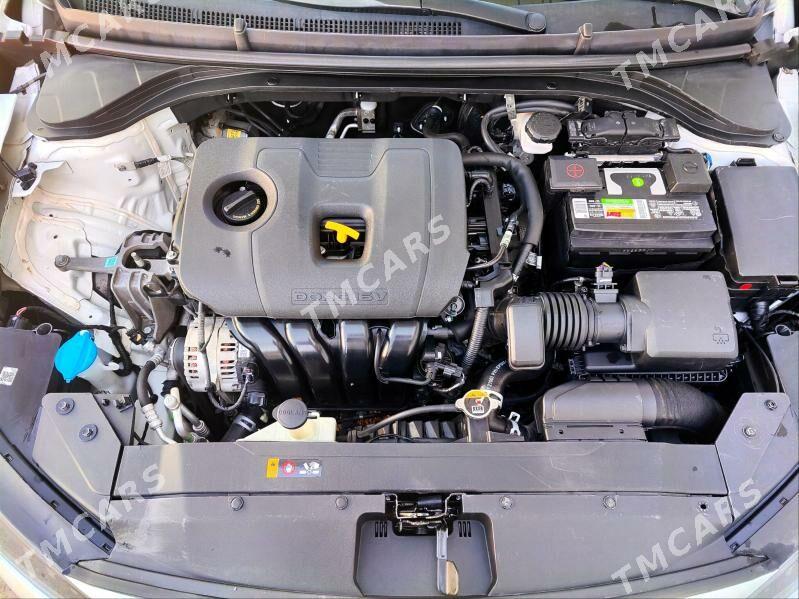 Hyundai Elantra 2020 - 200 000 TMT - Mary - img 10
