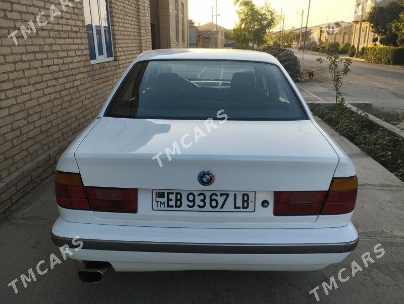 BMW 525 1989 - 45 000 TMT - Чарджоу - img 5
