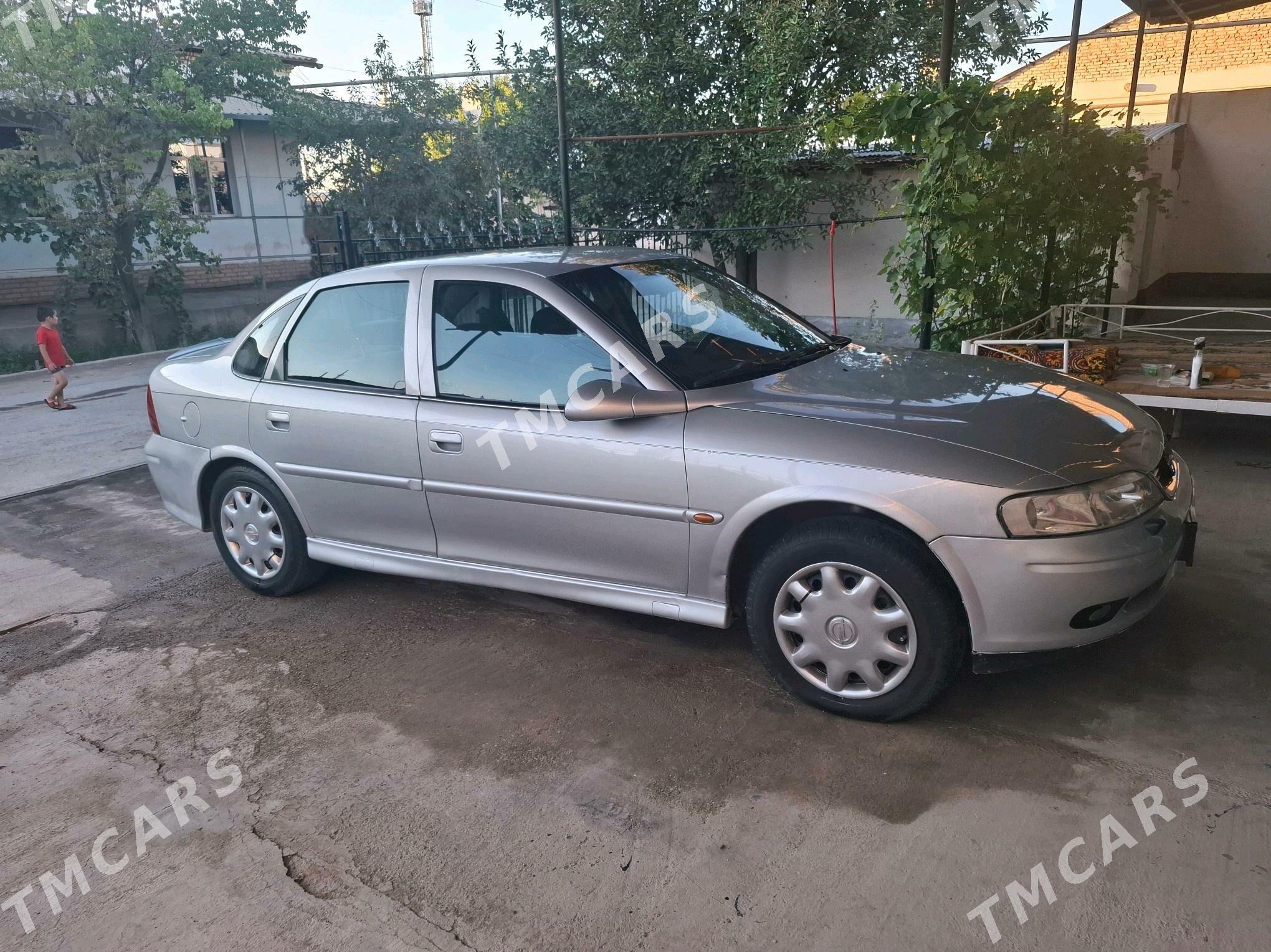 Opel Vectra 2000 - 74 000 TMT - Дашогуз - img 4