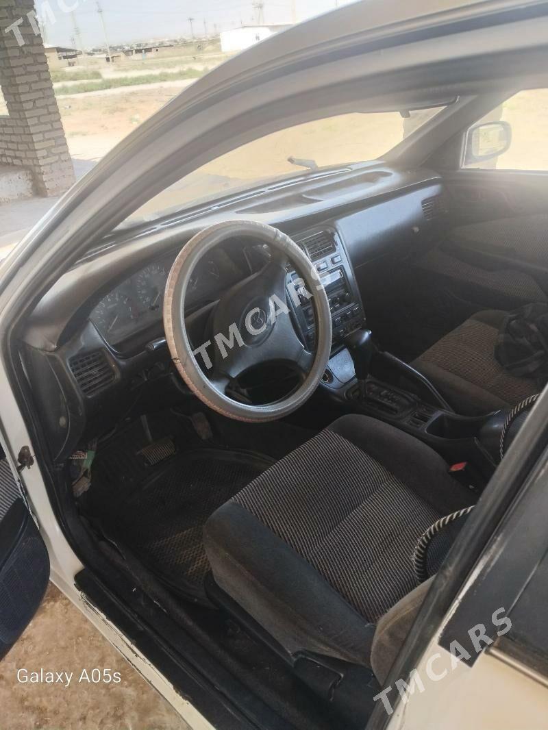 Toyota Corona 1993 - 40 000 TMT - Достлук - img 5