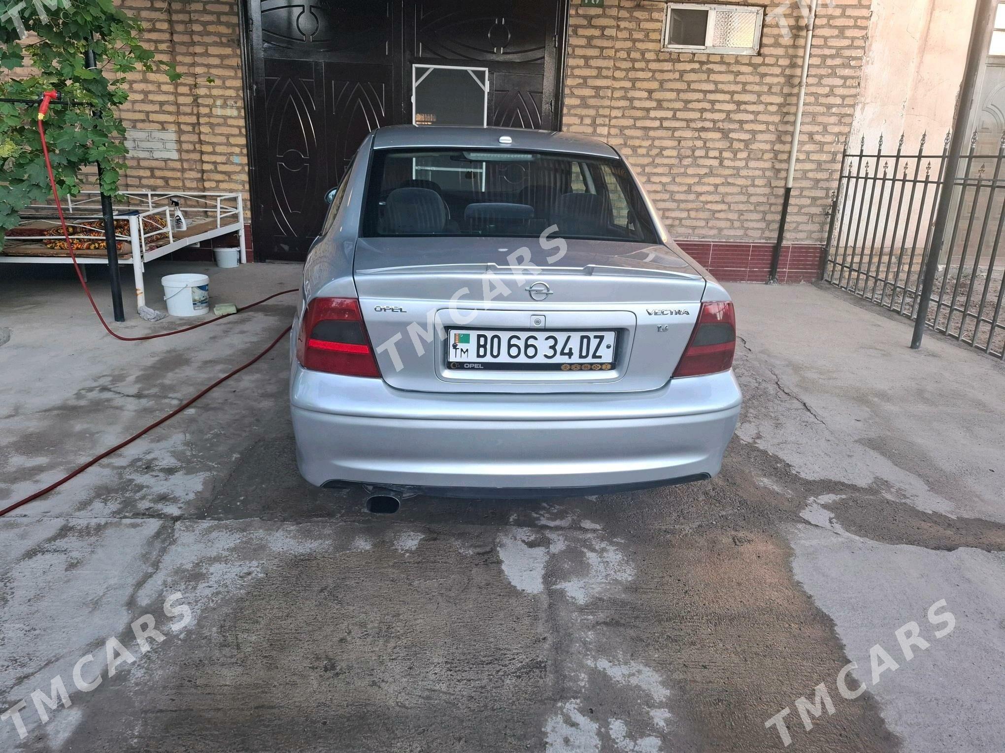 Opel Vectra 2000 - 74 000 TMT - Дашогуз - img 5