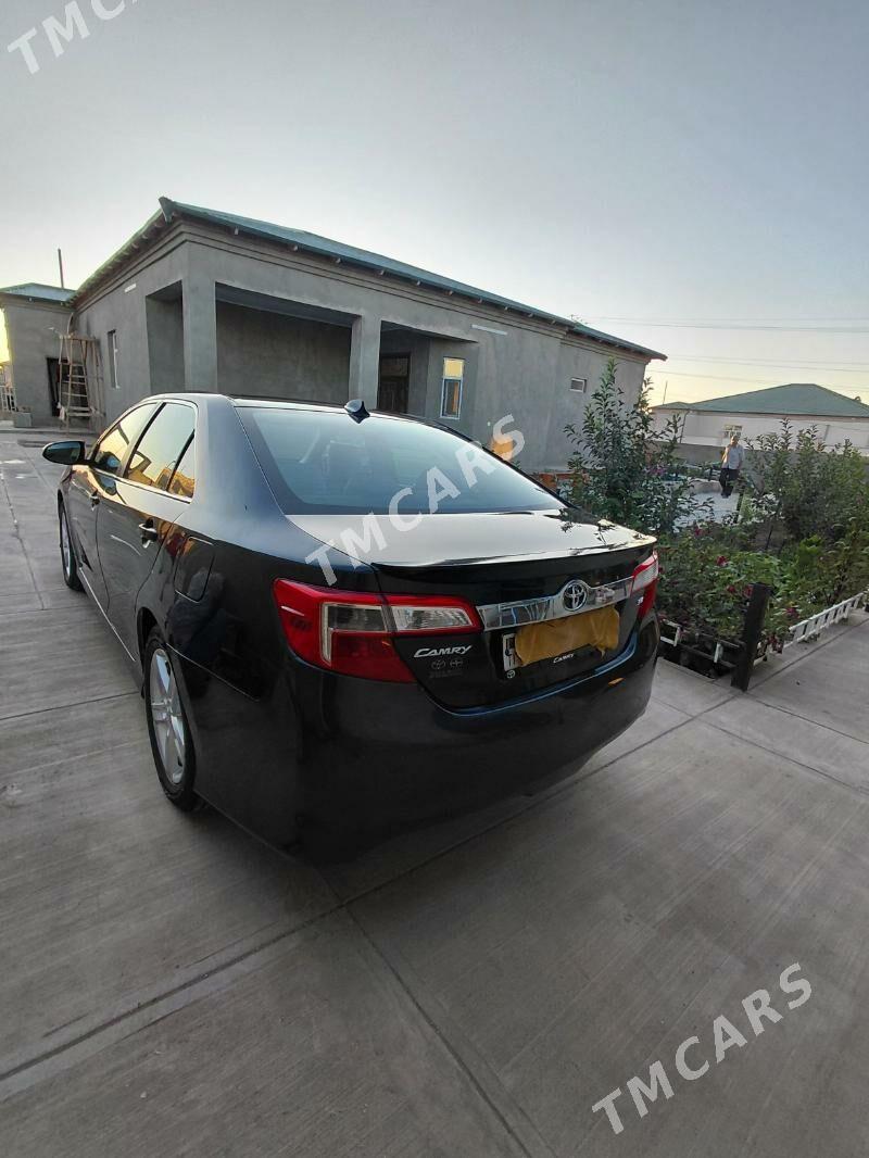 Toyota Camry 2012 - 190 000 TMT - Daşoguz - img 4