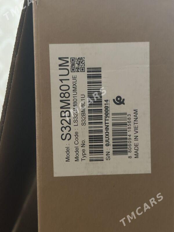 Samsung M8 monitor - Mary - img 6
