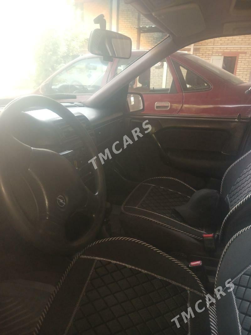 Opel Vectra 1992 - 40 000 TMT - Туркменабат - img 3