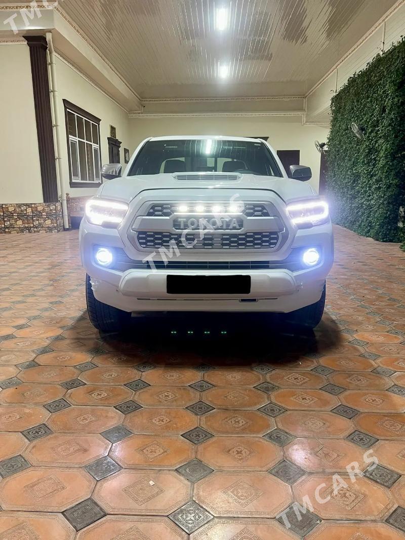 Toyota Tacoma 2017 - 413 000 TMT - Ашхабад - img 3