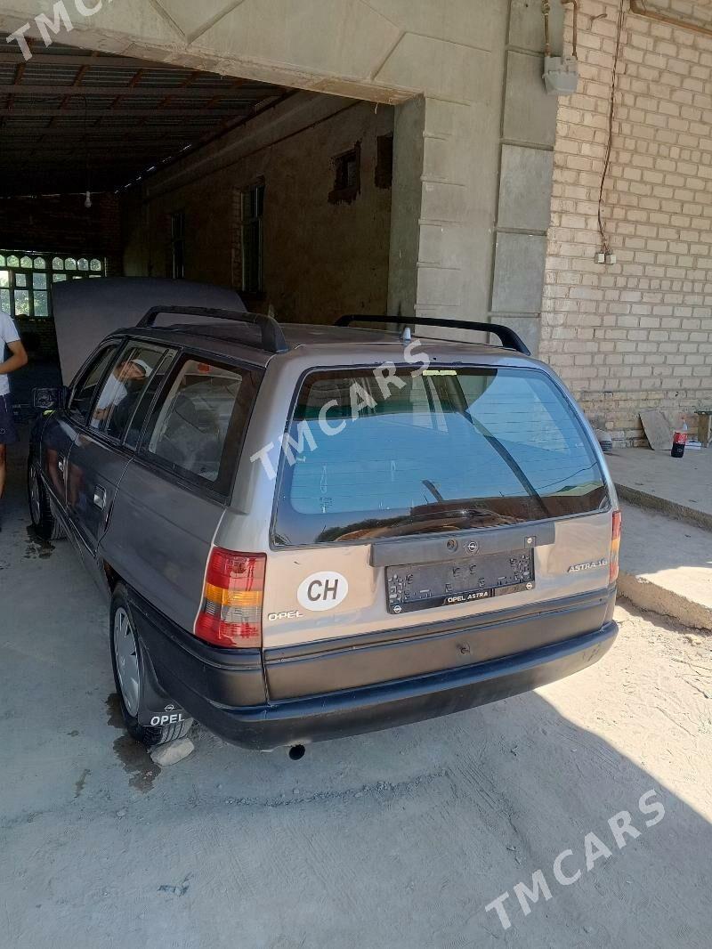 Opel Astra 1993 - 33 000 TMT - Şabat etr. - img 6