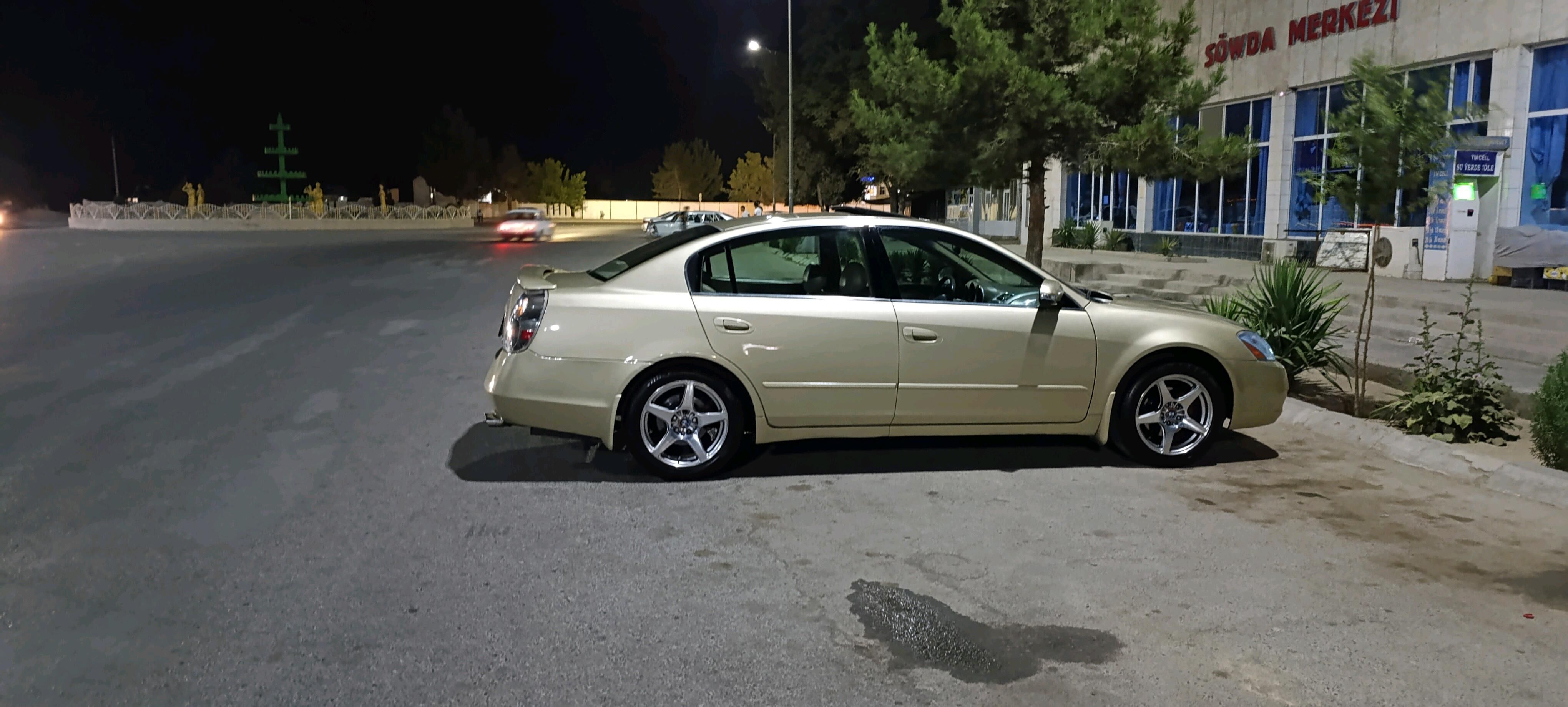 Toyota Camry 2004 - 110 000 TMT - Mary - img 5