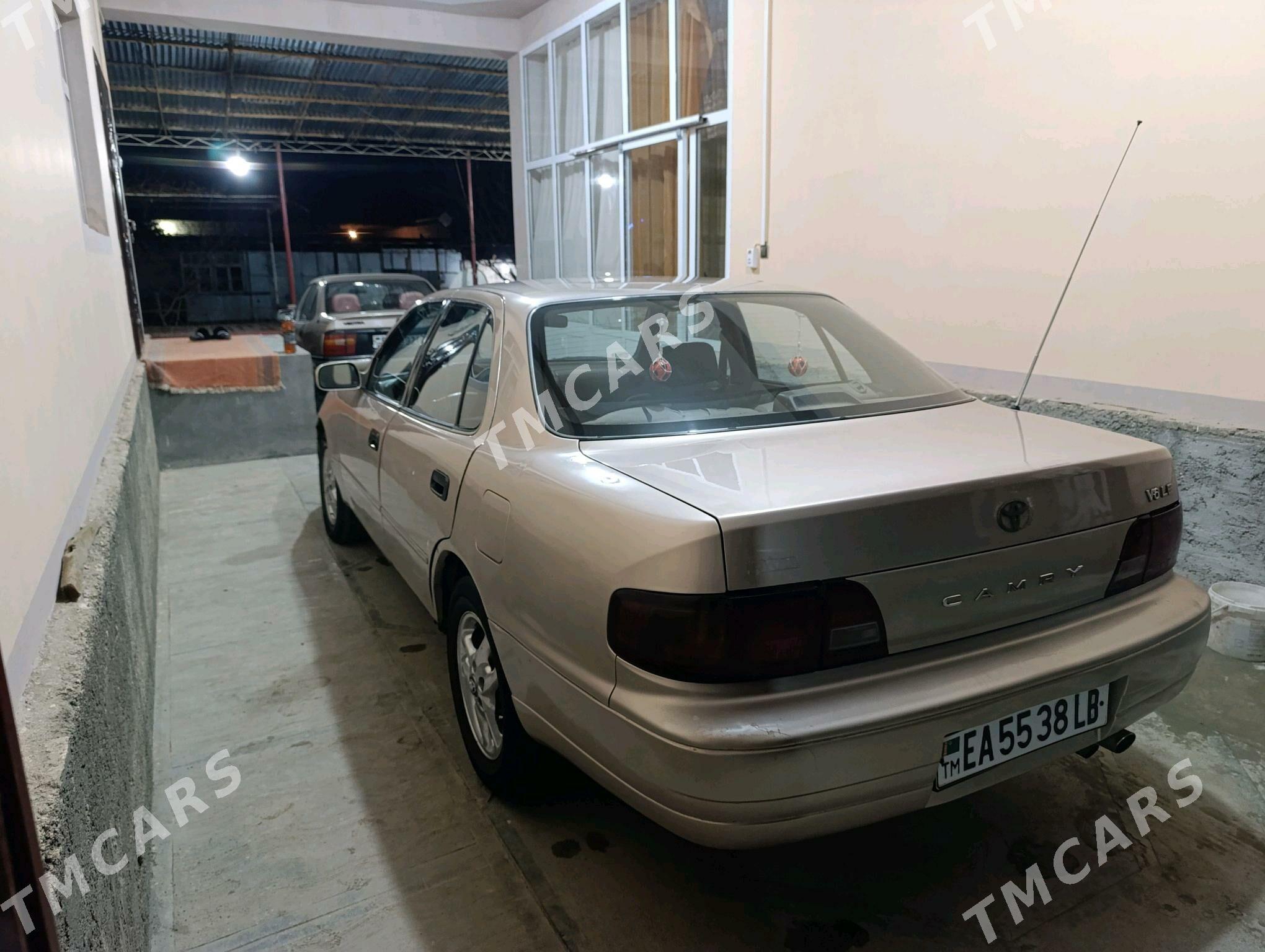 Toyota Camry 1996 - 86 000 TMT - Койтендаг - img 4