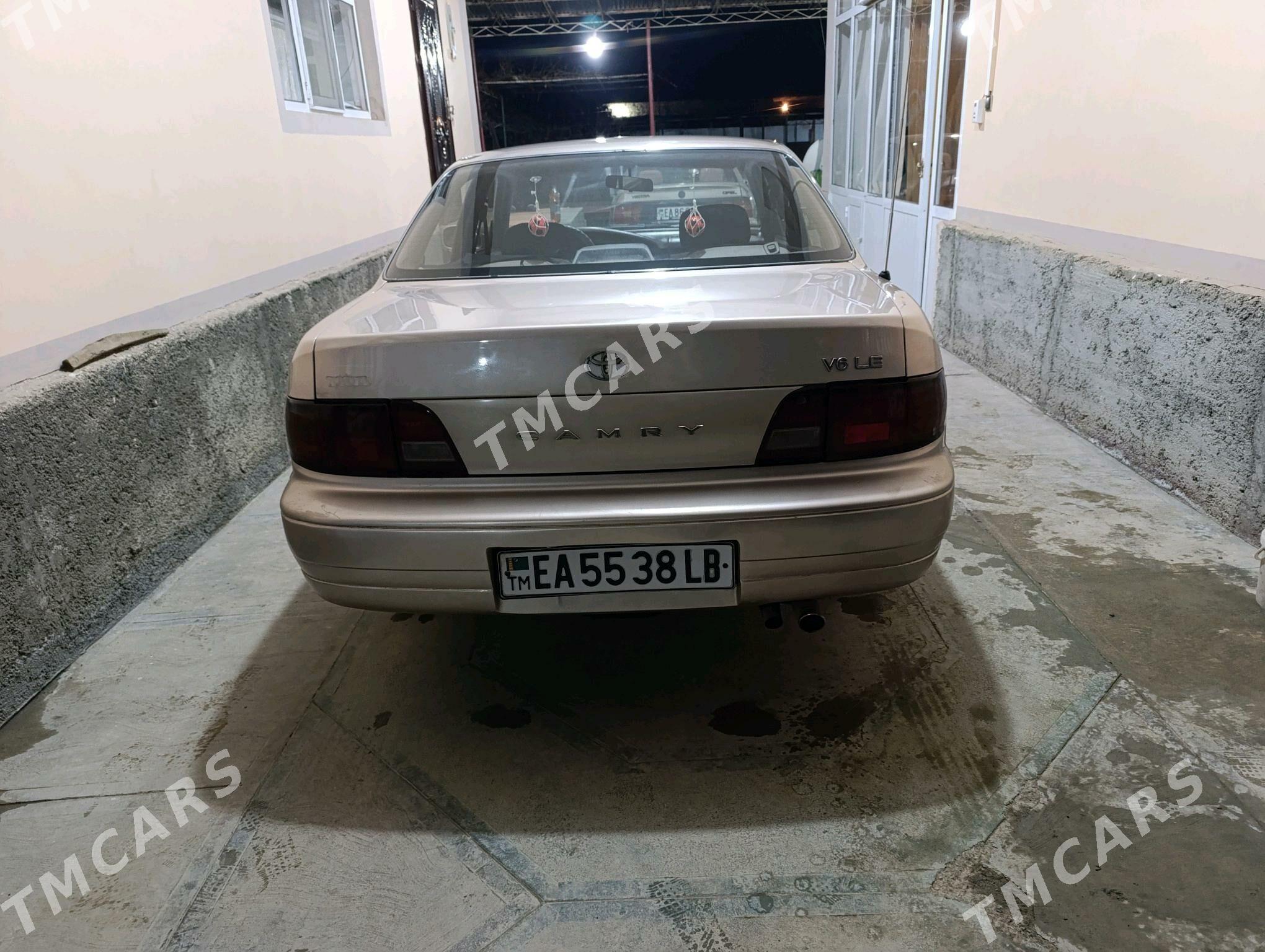 Toyota Camry 1996 - 86 000 TMT - Койтендаг - img 3