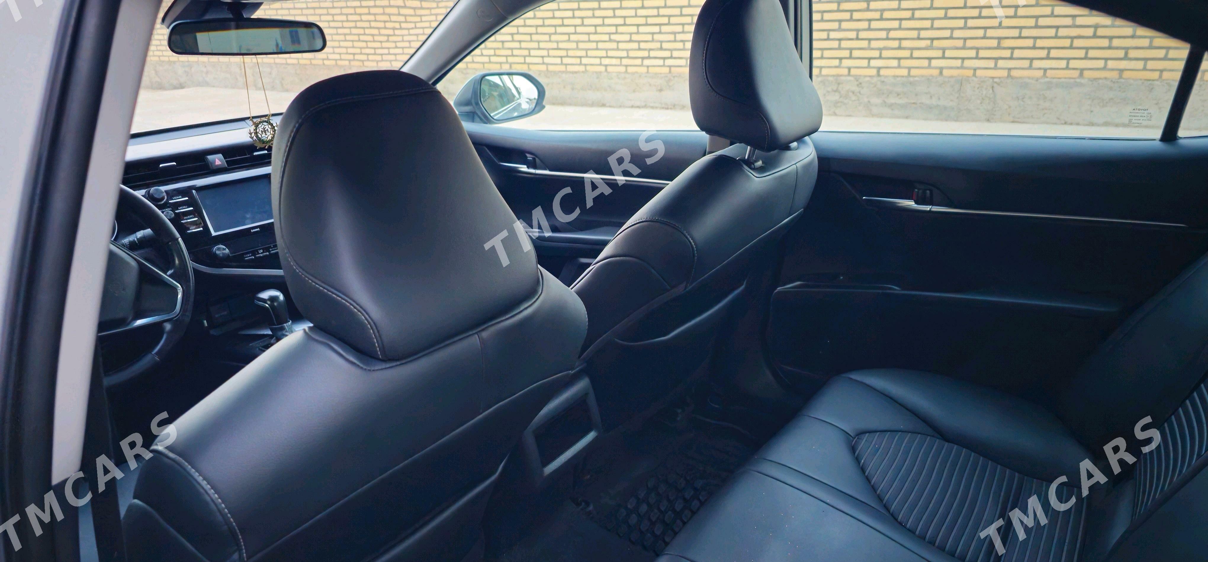 Toyota Camry 2020 - 350 000 TMT - Серахс - img 3
