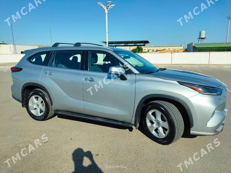 Toyota Highlander 2021 - 495 000 TMT - Дашогуз - img 3