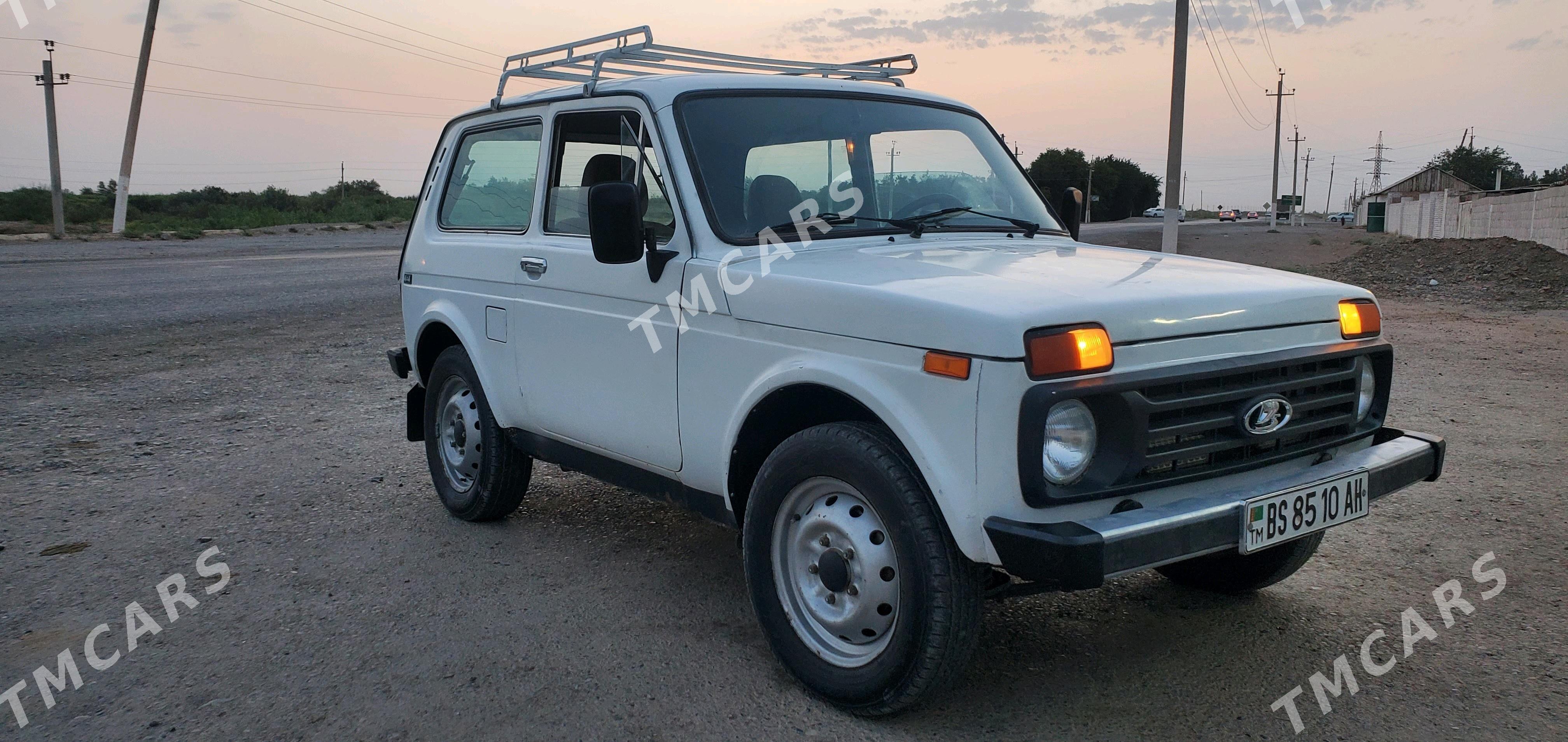 Lada Niva 2002 - 38 000 TMT - Теджен - img 3