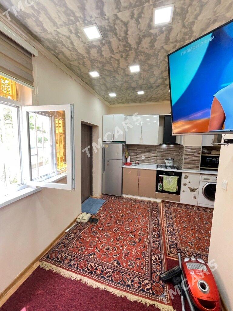 2 ком 5/1 этаж Мир 3 - Ашхабад - img 6