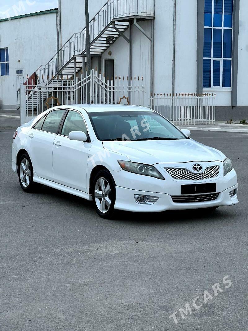 Toyota Camry 2010 - 172 000 TMT - Bäherden - img 2