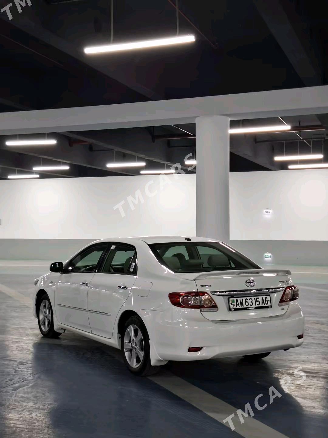 Toyota Corolla 2011 - 170 000 TMT - Aşgabat - img 4