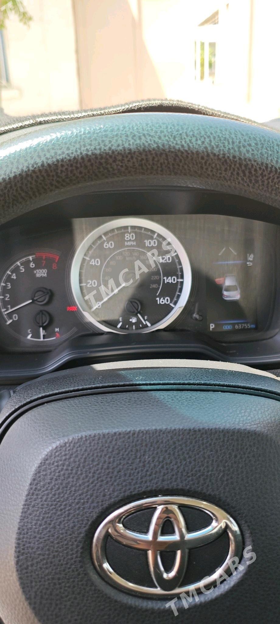Toyota Corolla 2022 - 240 000 TMT - Байрамали - img 6
