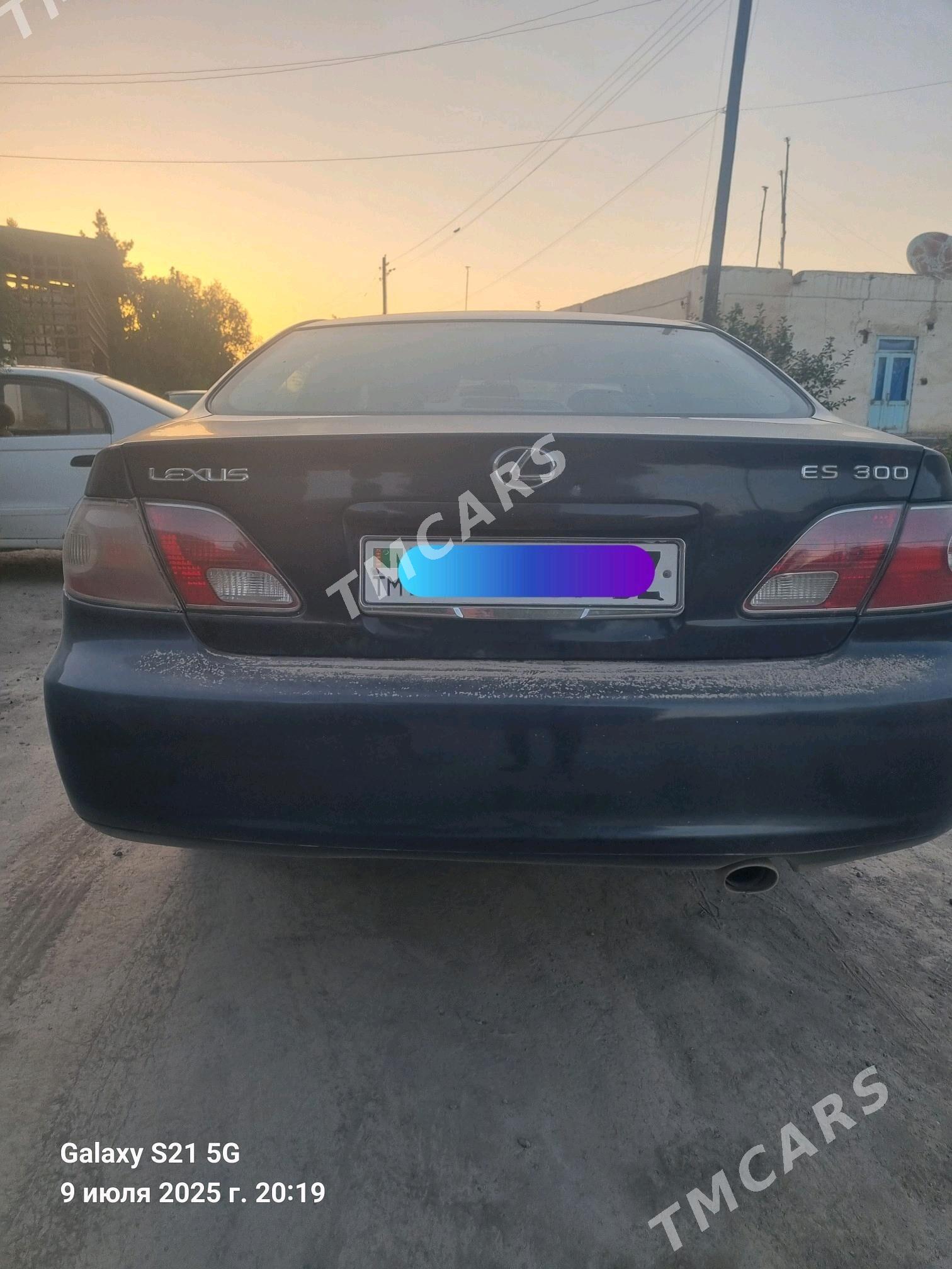 Lexus ES 300 2002 - 135 000 TMT - Гурбансолтан Едже - img 4