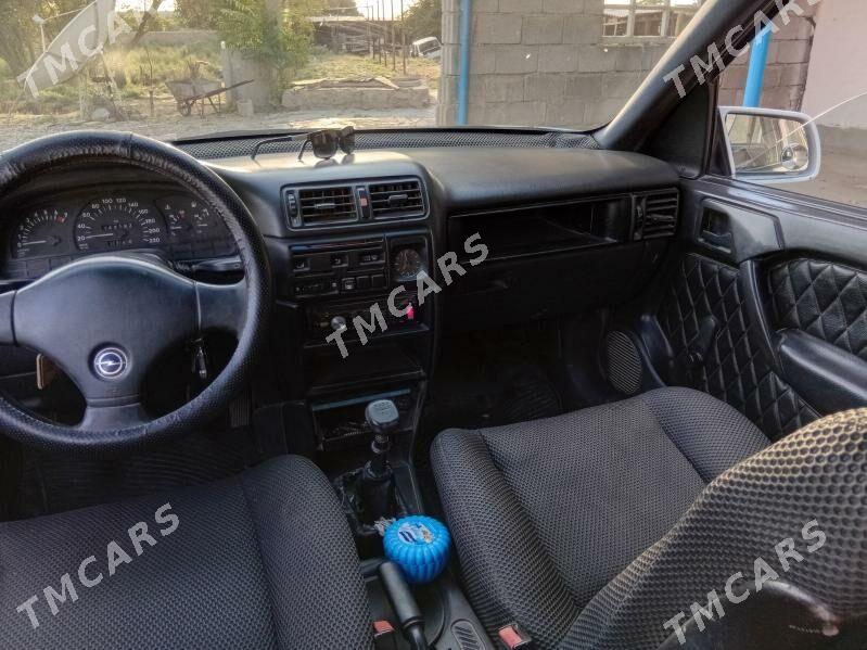 Opel Vectra 1989 - 23 000 TMT - Кака - img 6