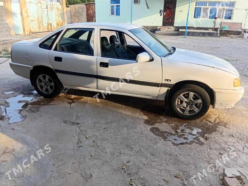 Opel Vectra 1989 - 23 000 TMT - Кака - img 2
