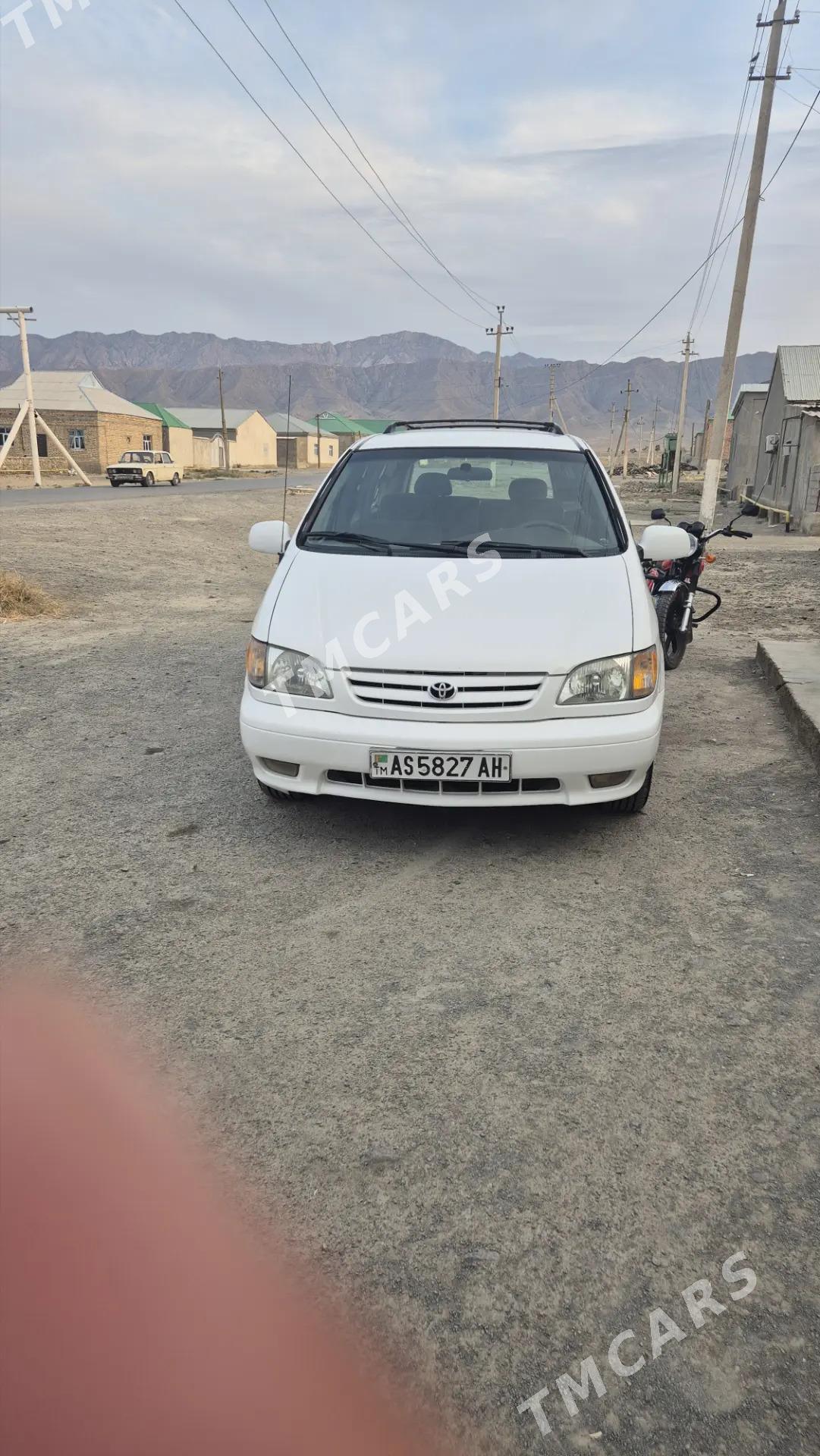 Toyota Sienna 2002 - 160 000 TMT - Бахарден - img 2