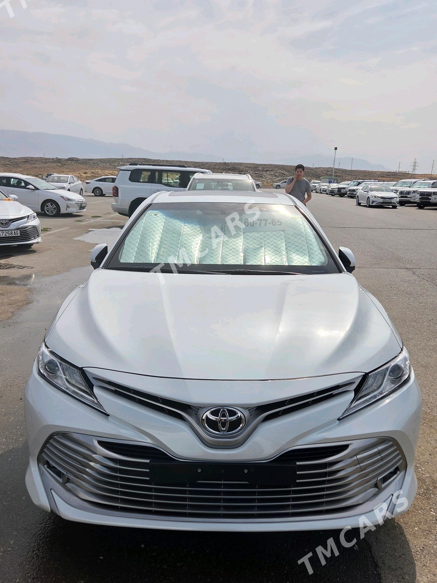 Toyota Camry 2020 - 509 000 TMT - Ашхабад - img 8