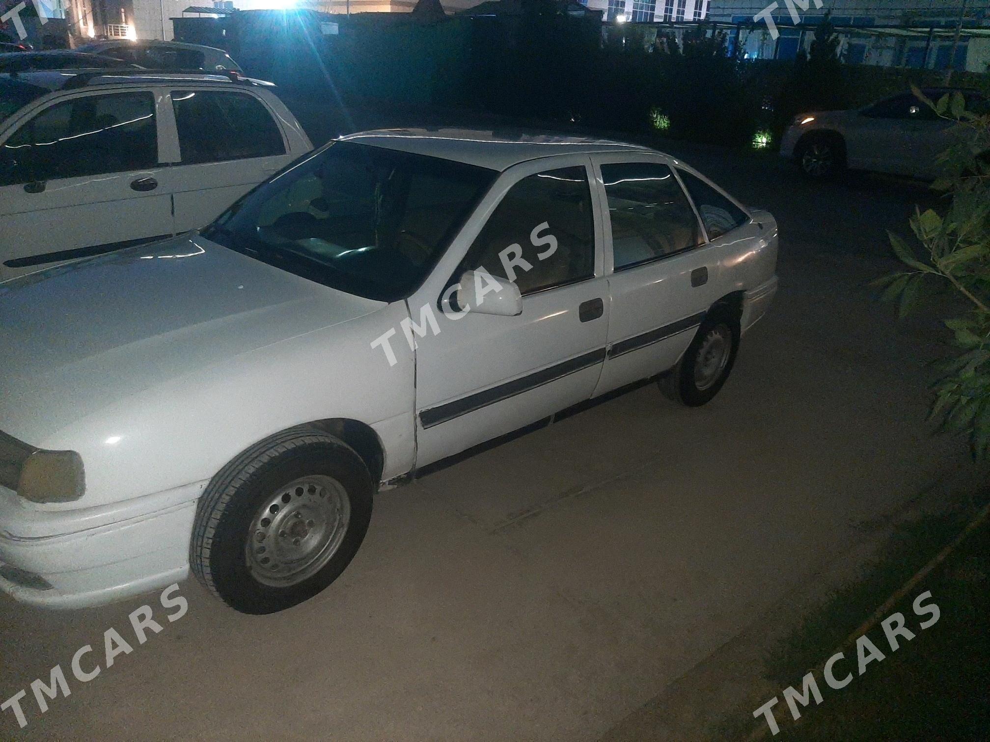 Opel Vectra 1990 - 30 000 TMT - Daşoguz - img 2