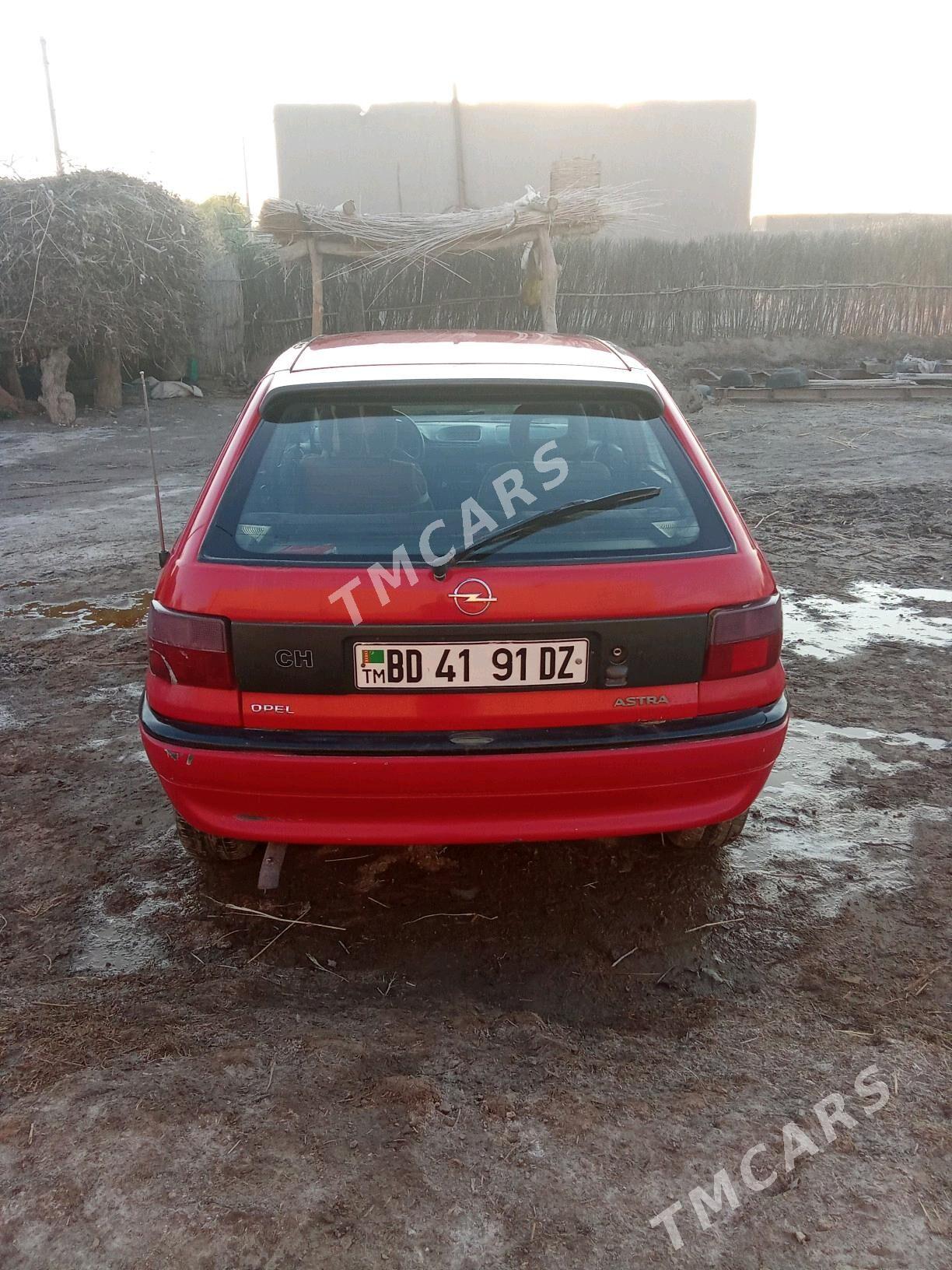Opel Astra 1991 - 36 000 TMT - етр. Туркменбаши - img 2