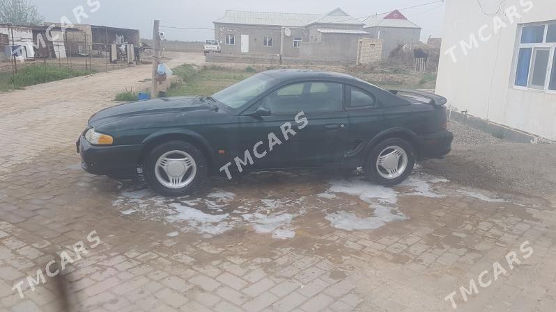 Ford Mustang 1995 - 35 000 TMT - Мургап - img 7