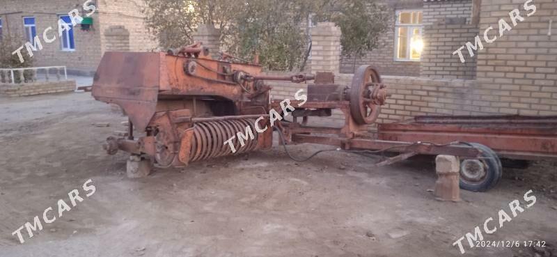 MTZ 80 2002 - 50 000 TMT - Сакарчага - img 2