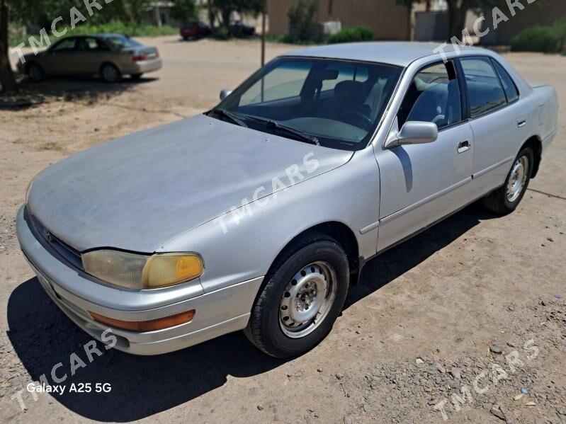 Toyota Camry 1992 - 75 000 TMT - Болдумсаз - img 3